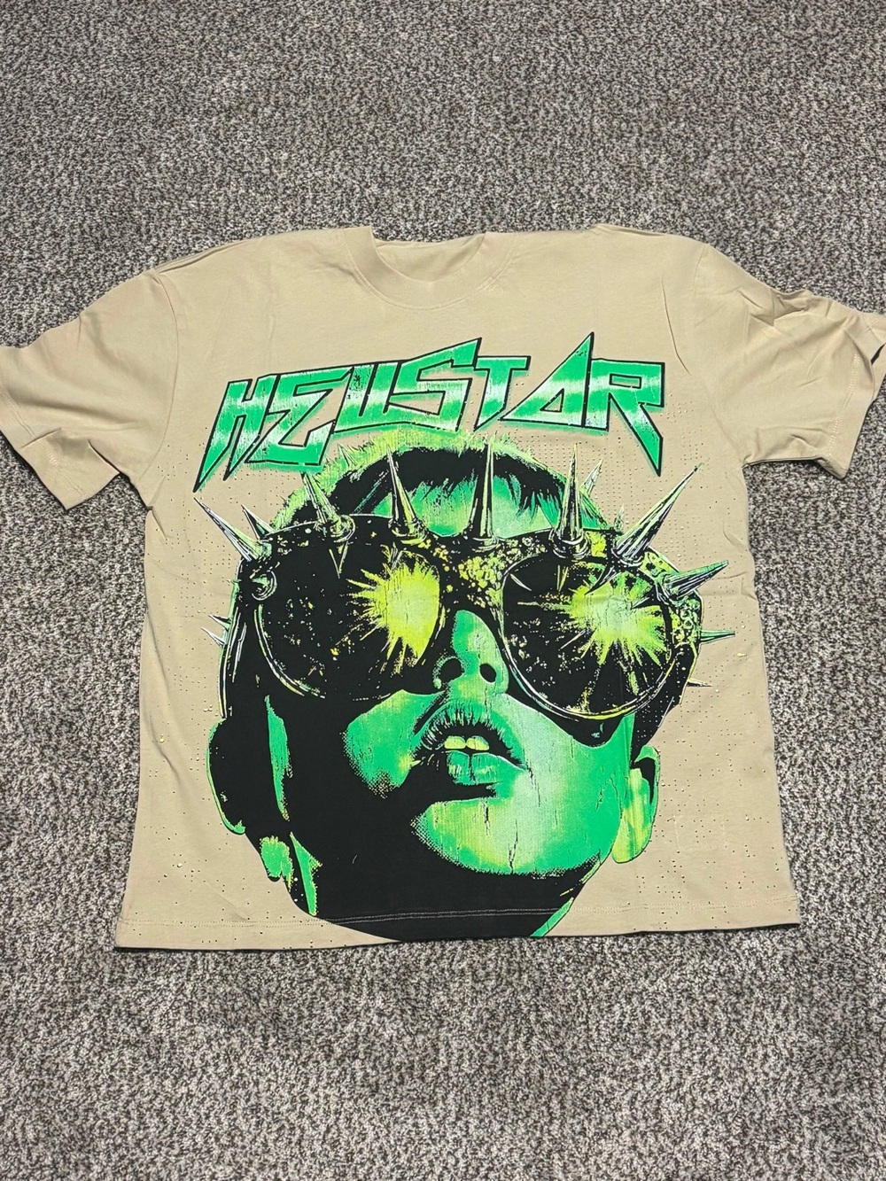 Hellstar Neon Graphic Tee - Cream with Neon Green Print